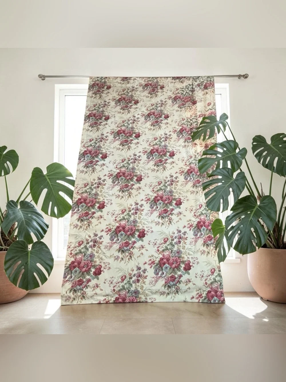 Vint Springmaid Floral Curtain Panel Repeating Botanical Rose Pink Blue Flowers
